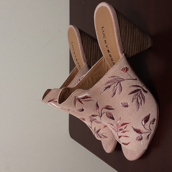 Lucky Brand EMREE Embroidered Mule Suede Slip On Shoe - Picture 2 of 12